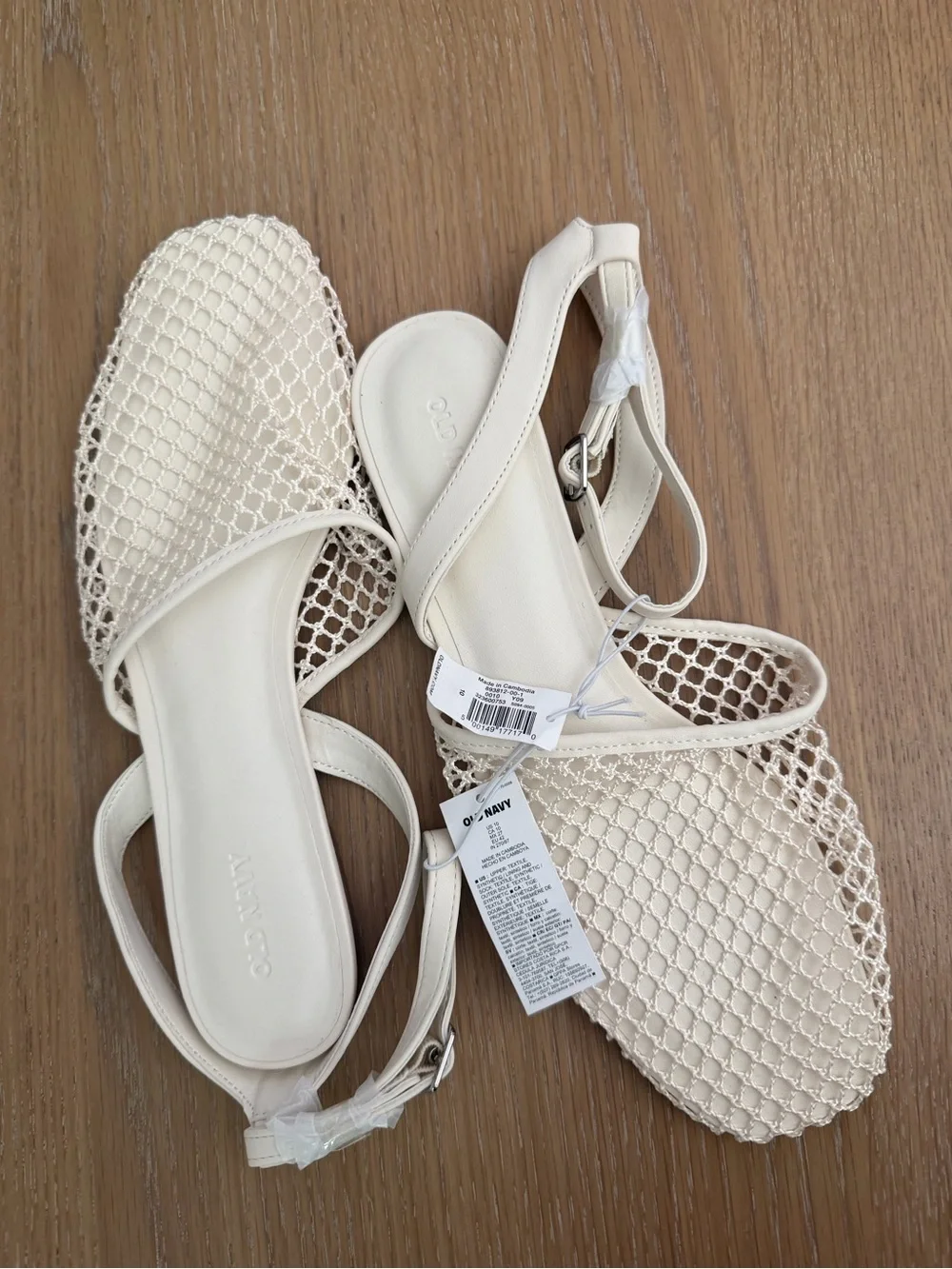 ✨NWT ✨Old Navy Women’s Cream Mesh Slingback Flats